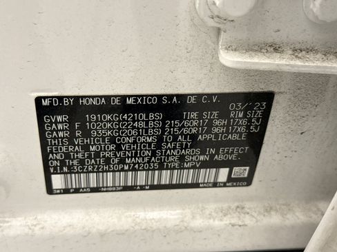 Used 2023 Honda HR-V LX image 11