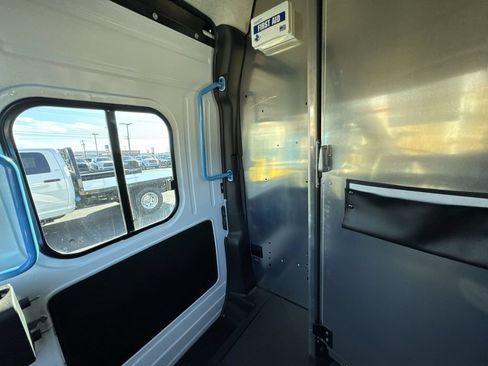 New 2024 RAM ProMaster 3500 w/ Delivery Van Package FWD image 12