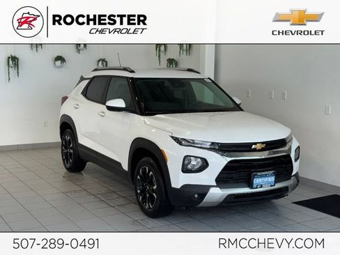 Used 2023 Chevrolet TrailBlazer LT w/ Convenience Package AWD/4WD image 1