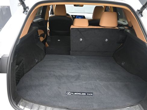 Used 2024 Lexus NX 250 FWD w/ Towing Package (2000 Lbs) image 23