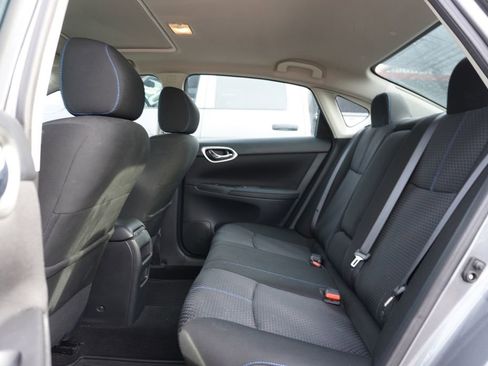 Used 2018 Nissan Sentra SR Turbo image 4