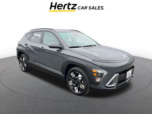 Used 2025 Hyundai Kona SEL image 1