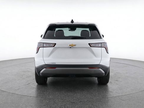 Used 2025 Chevrolet Equinox LT FWD image 7
