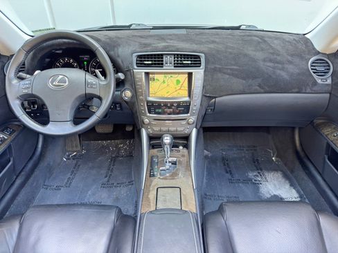 Used 2010 Lexus IS 350C RWD image 10