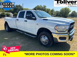 Used 2024 RAM 3500 Tradesman w/ Chrome Appearance Group AWD/4WD video 1