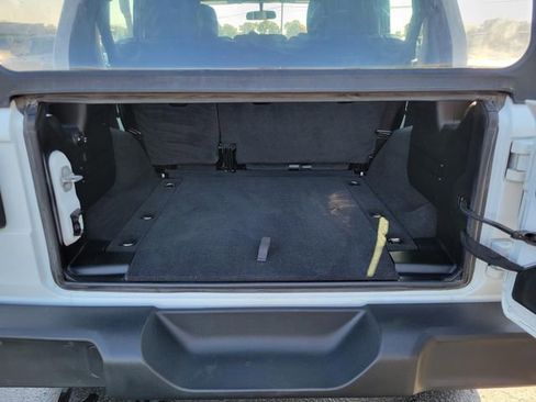 Used 2021 Jeep Wrangler Unlimited Sport image 11
