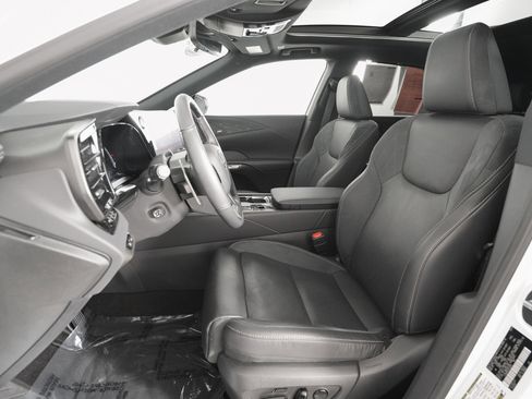 Certified 2024 Lexus RX 350 FWD image 9