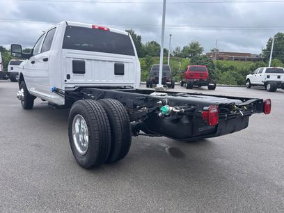 New 2026 RAM 3500 Tradesman w/ Chrome Appearance Group A