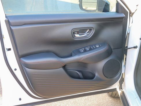 Used 2024 Honda HR-V Sport image 20