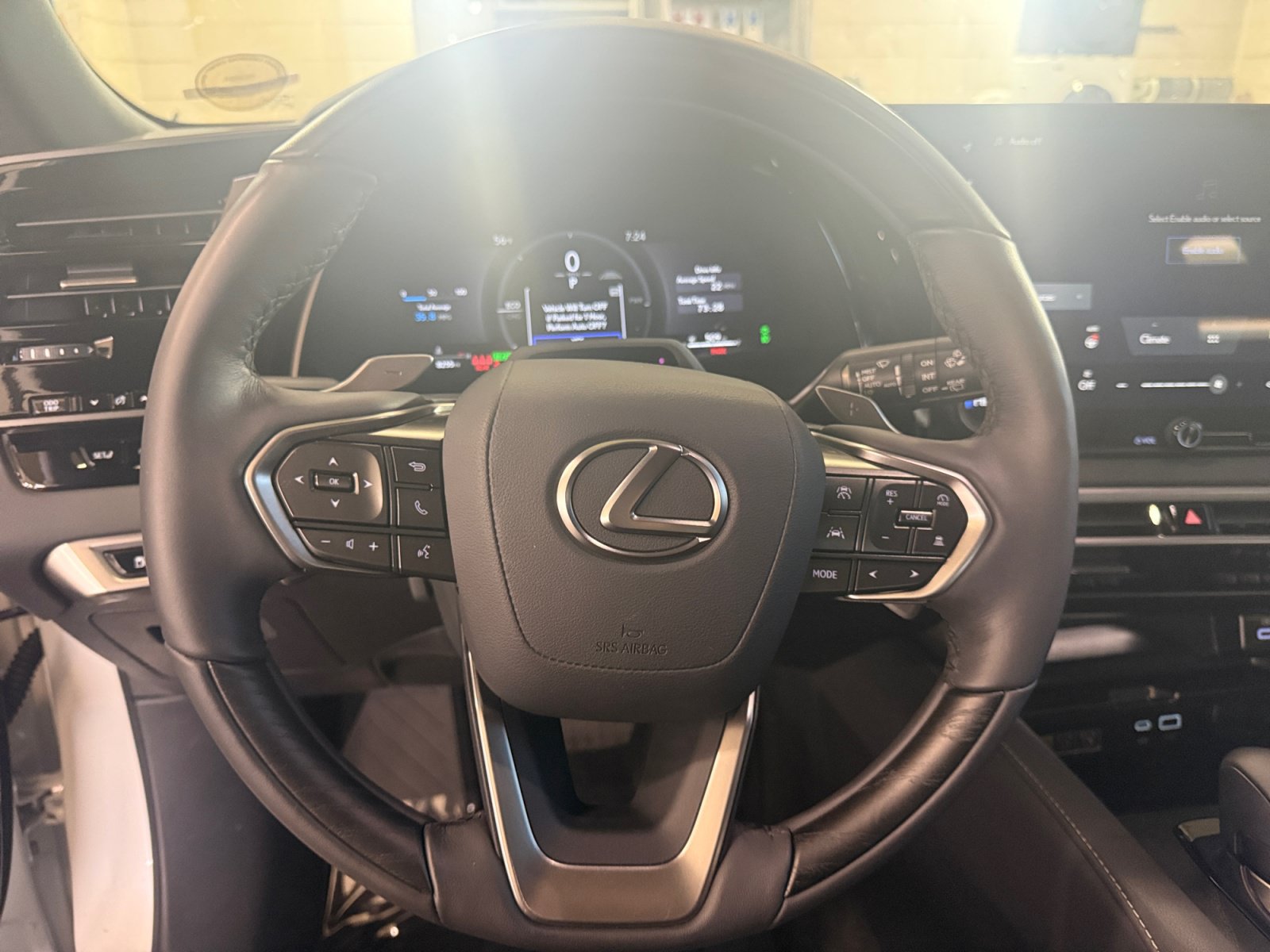 Used 2026 Lexus RX 350h w/ Convenience Package AWD/4WD image 9