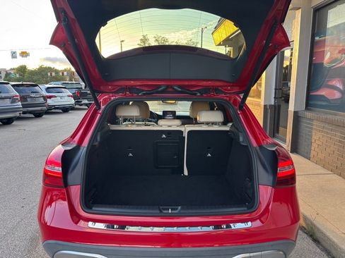 Used 2019 Mercedes-Benz GLA 250 image 4