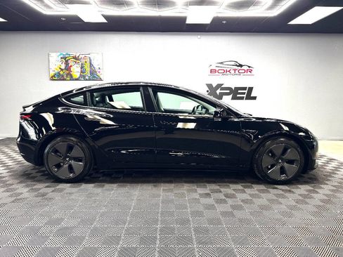 Used 2021 Tesla Model 3 Standard Range Plus image 15