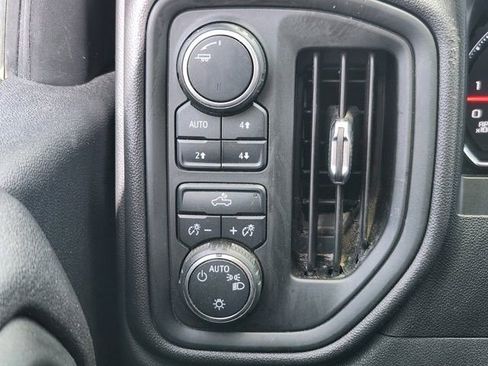 Used 2021 Chevrolet Silverado 1500 Custom Trail Boss w/ Safety Confidence Package image 19