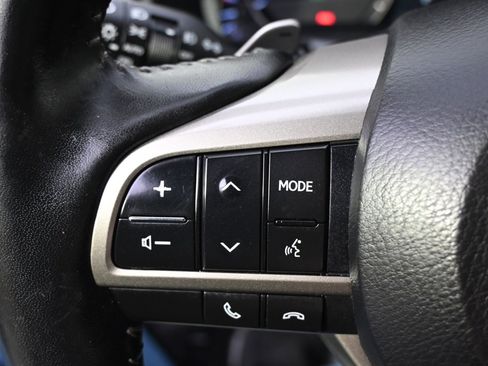 Used 2020 Lexus RX 450h AWD w/ Luxury Package image 36