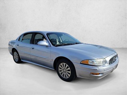 Used 2005 Buick Le Sabre Custom image 3