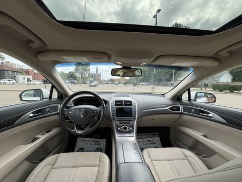 Used 2017 Lincoln MKZ Select w/ Select Plus Package AWD/4WD image 38