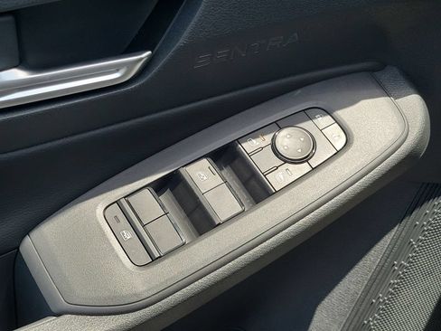 New 2026 Nissan Sentra SV w/ SV Convenience Package FWD image 25