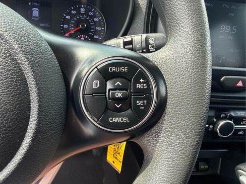 Used 2022 Kia Soul LX w/ Technology Package FWD image 23