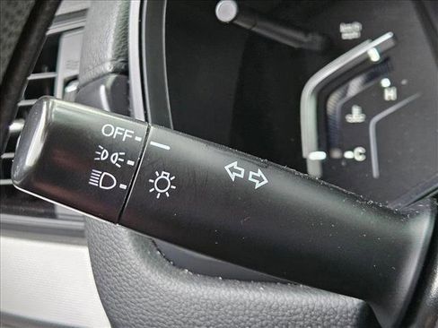 Used 2019 Honda CR-V LX image 8