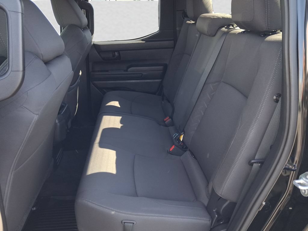 Used 2025 Toyota Tacoma SR5 AWD/4WD image 11