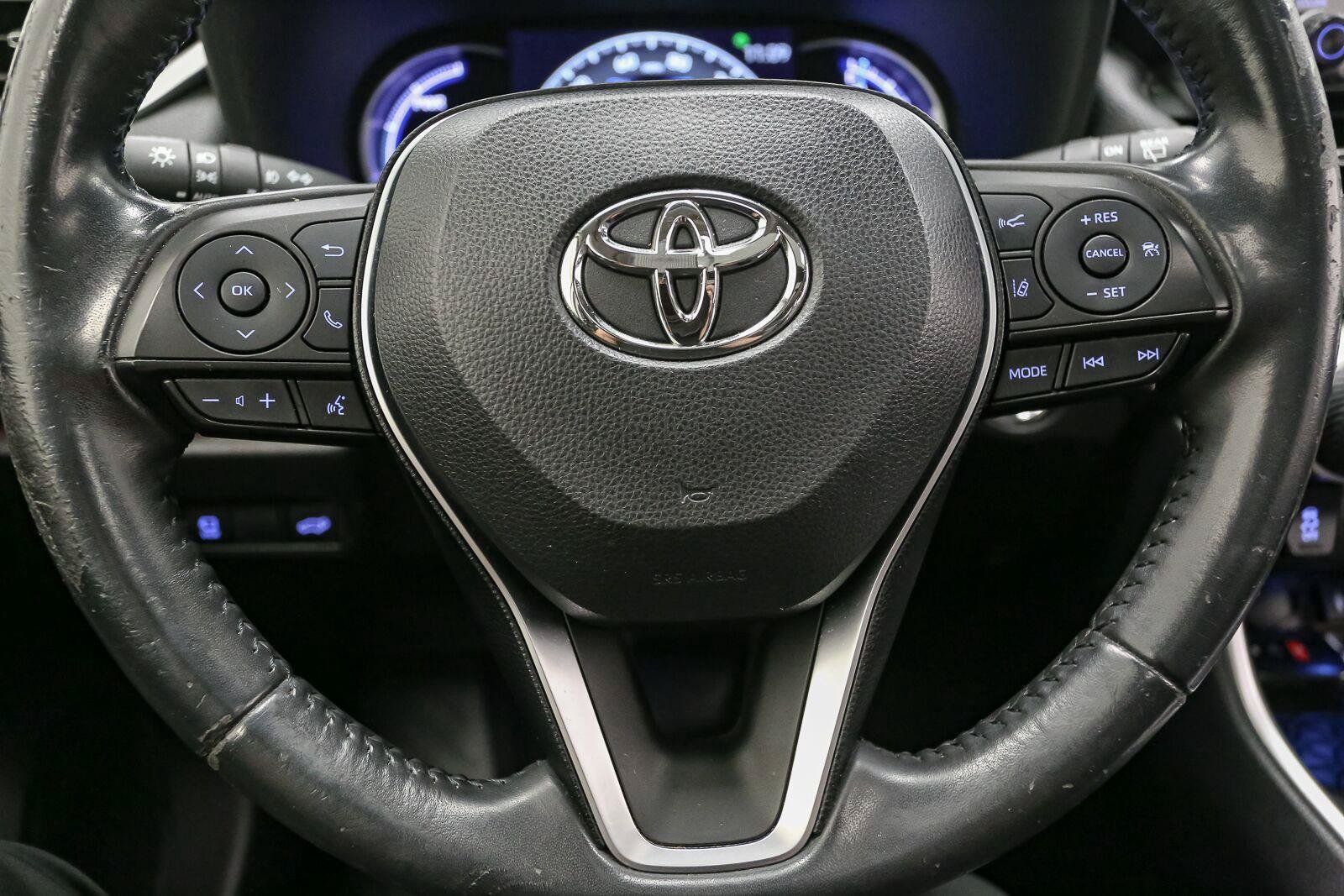 Used 2019 Toyota RAV4 Limited AWD/4WD image 36