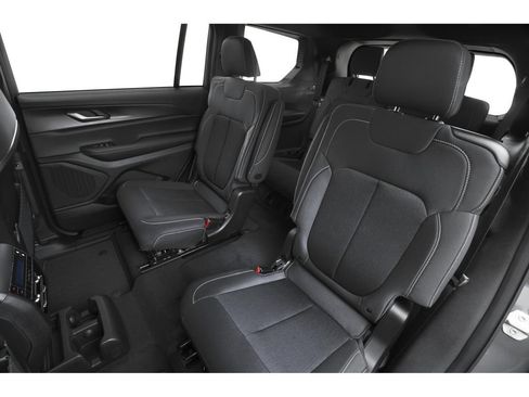 New 2026 Jeep Grand Cherokee L Limited w/ Limited Altitude Package AWD/4WD image 8