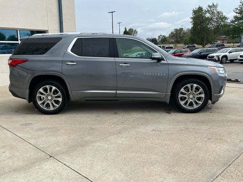 Used 2018 Chevrolet Traverse Premier w/ LPO, Floor Liner Package AWD/4WD image 4