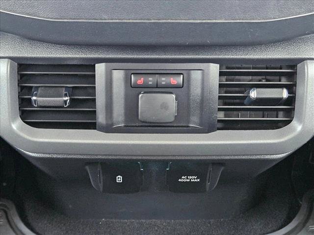 Used 2023 Ford F150 Lariat w/ Equipment Group 502A High AWD/4WD image 17