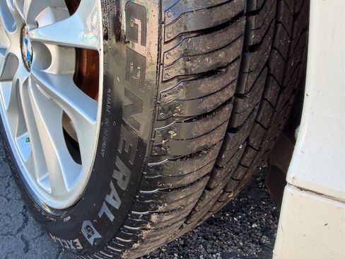 Used 2006 BMW 330Ci Convertible image 19