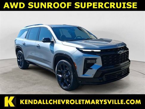 Used 2024 Chevrolet Traverse RS image 7