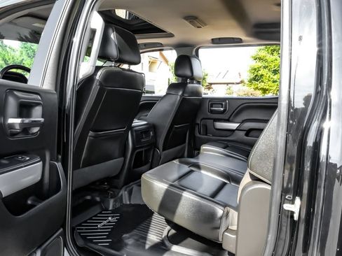 Used 2019 Chevrolet Silverado 2500 LTZ w/ Duramax Plus Package AWD/4WD image 28