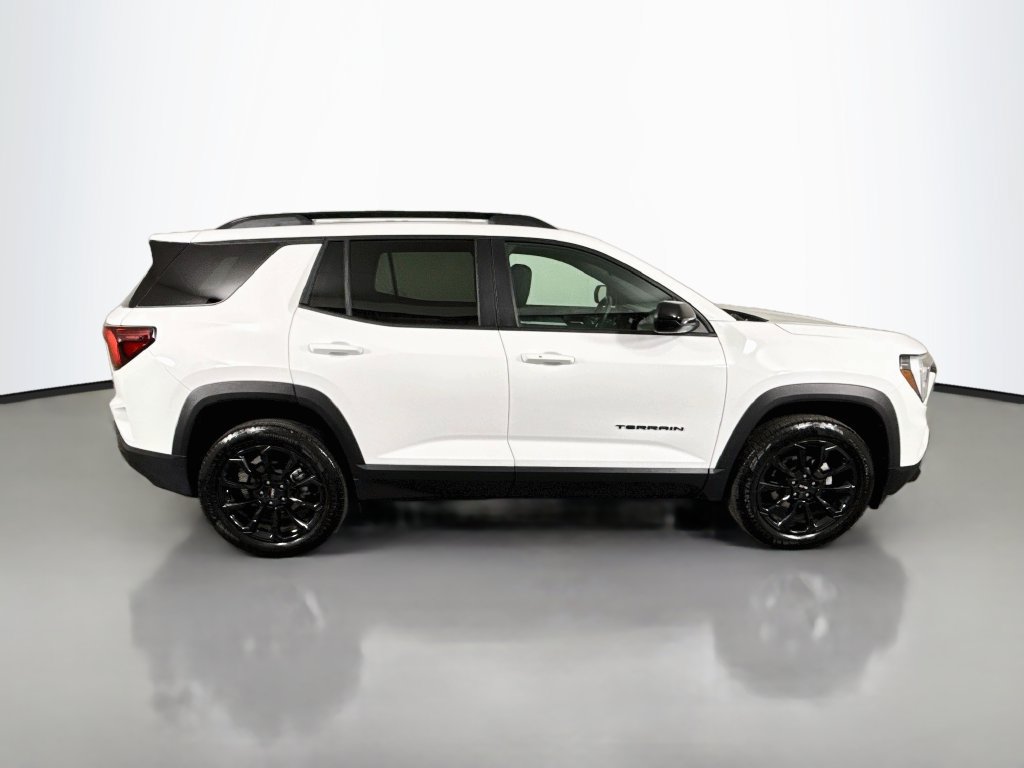 Used 2025 GMC Terrain Elevation w/ Black Edition AWD/4WD image 8