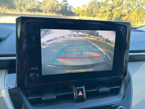 Certified 2023 Toyota Corolla LE image 24