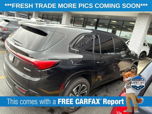 Used 2026 Buick Enclave Sport Touring w/ Power Package AWD/4WD image 4