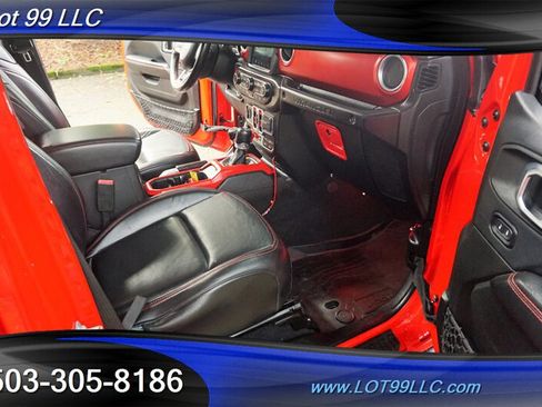 Used 2018 Jeep Wrangler Unlimited Rubicon AWD/4WD image 18