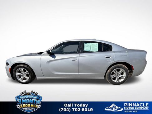 Used 2023 Dodge Charger SXT RWD image 7