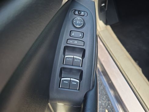 Used 2019 Honda Accord LX image 14