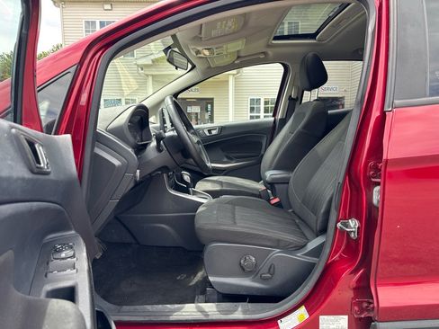 Used 2020 Ford EcoSport SE w/ Interior Protection Package AWD/4WD image 10