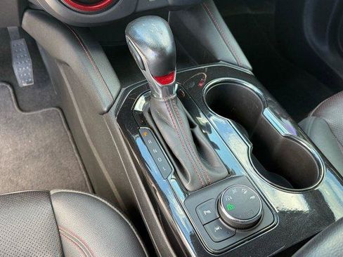 Used 2021 Chevrolet Blazer RS w/ Enhanced Convenience Package image 26