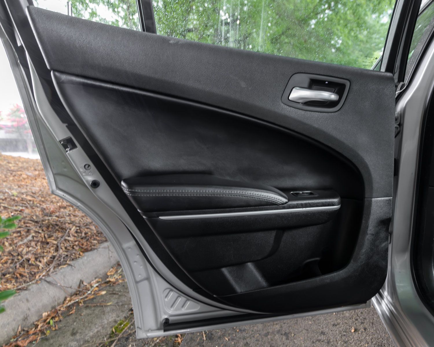 Used 2021 Dodge Charger SXT w/ Leather Interior Group RWD image 33