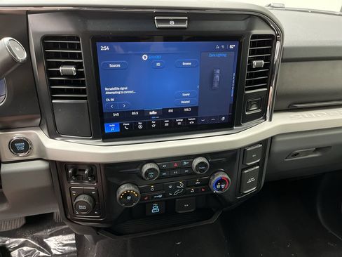 New 2026 Ford F250 XLT w/ XLT Premium Package AWD/4WD image 19
