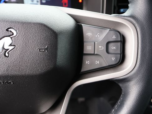 Used 2023 Ford Bronco Wildtrak AWD/4WD image 35