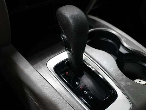 Used 2016 Honda Pilot LX image 19