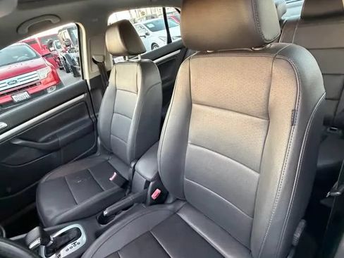 Used 2008 Volkswagen Jetta Wolfsburg Edition FWD image 7