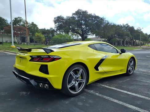 Used 2020 Chevrolet Corvette Stingray Premium Cpe w/ 3LT Preferred Equipment Group RWD image 6