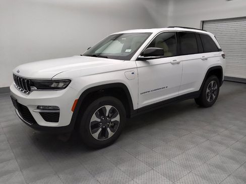 Used 2022 Jeep Grand Cherokee Limited 4xe AWD/4WD image 2