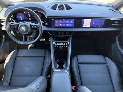 Used 2025 Porsche Macan 4S Electric image 14