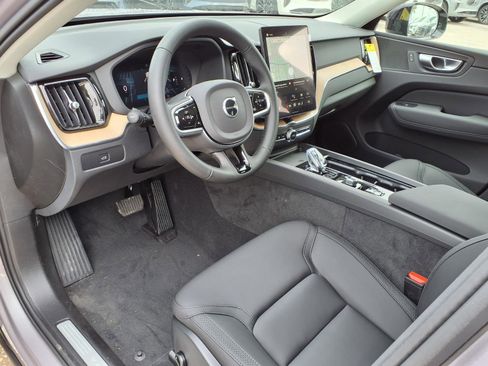 New 2026 Volvo XC60 B5 Plus w/ Climate Package image 12