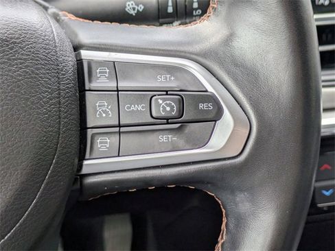 Used 2022 Jeep Compass Limited image 28