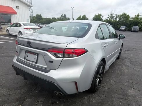 Used 2023 Toyota Corolla SE w/ Carpet Mat Package (TMS) FWD image 7